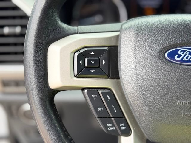 Used 2022 Ford F250 Lariat w/ Lariat Ultimate Package AWD/4WD image 31