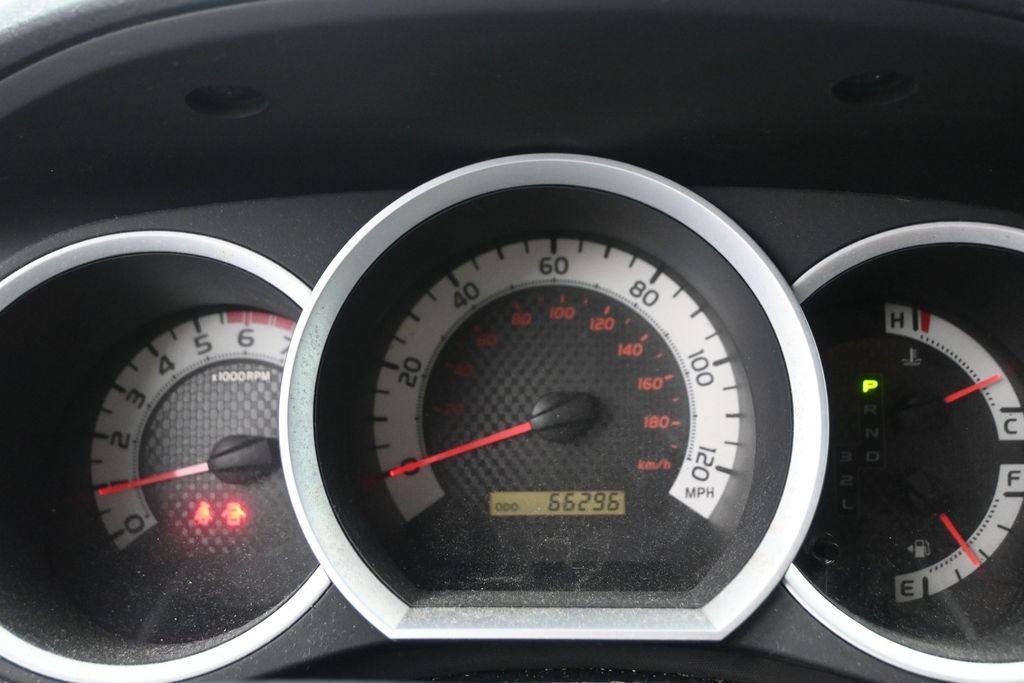 Used 2012 Toyota Tacoma PreRunner w/ SR5 Pkg RWD image 13