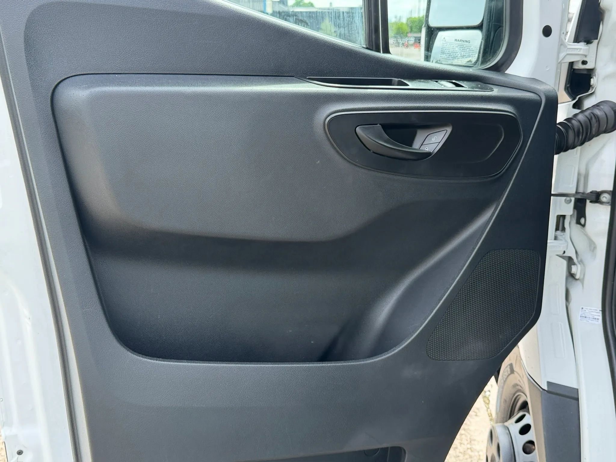 Used 2019 Mercedes-Benz Sprinter 170 Cargo image 14