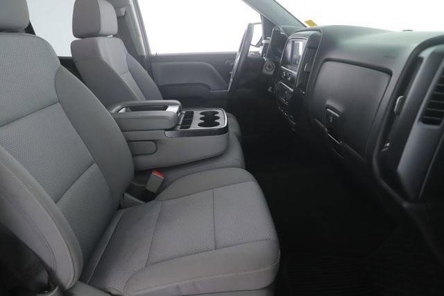 Used 2018 Chevrolet Silverado 1500 Custom w/ Custom Convenience Package AWD/4WD image 26