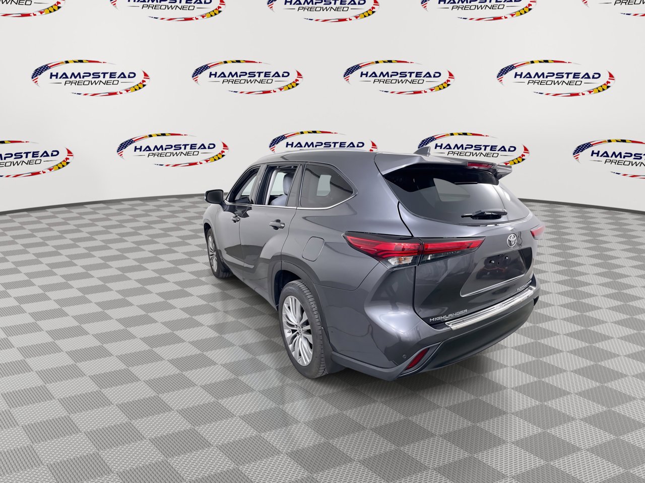 Used 2021 Toyota Highlander Platinum image 6