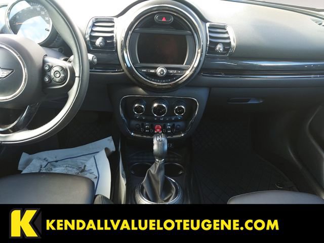 Used 2017 MINI Cooper Clubman ALL4 image 11