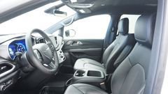 New 2026 Chrysler Voyager LX FWD image 22