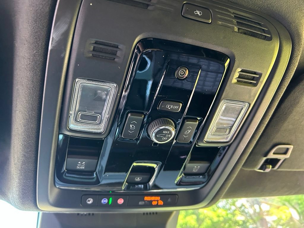 Used 2025 Cadillac Escalade Sport Platinum w/ LPO, ONYX Package RWD image 80