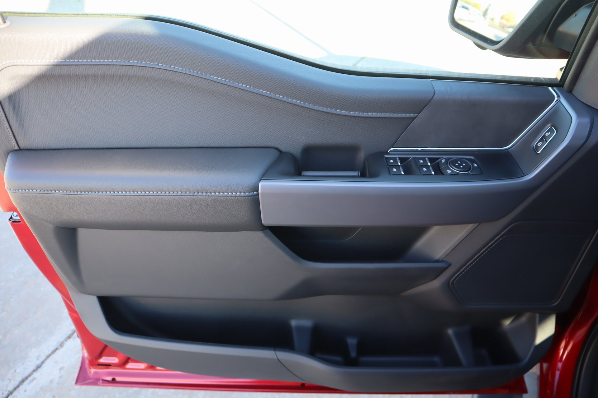 New 2025 Ford F150 XLT w/ Equipment Group 302A MID image 17