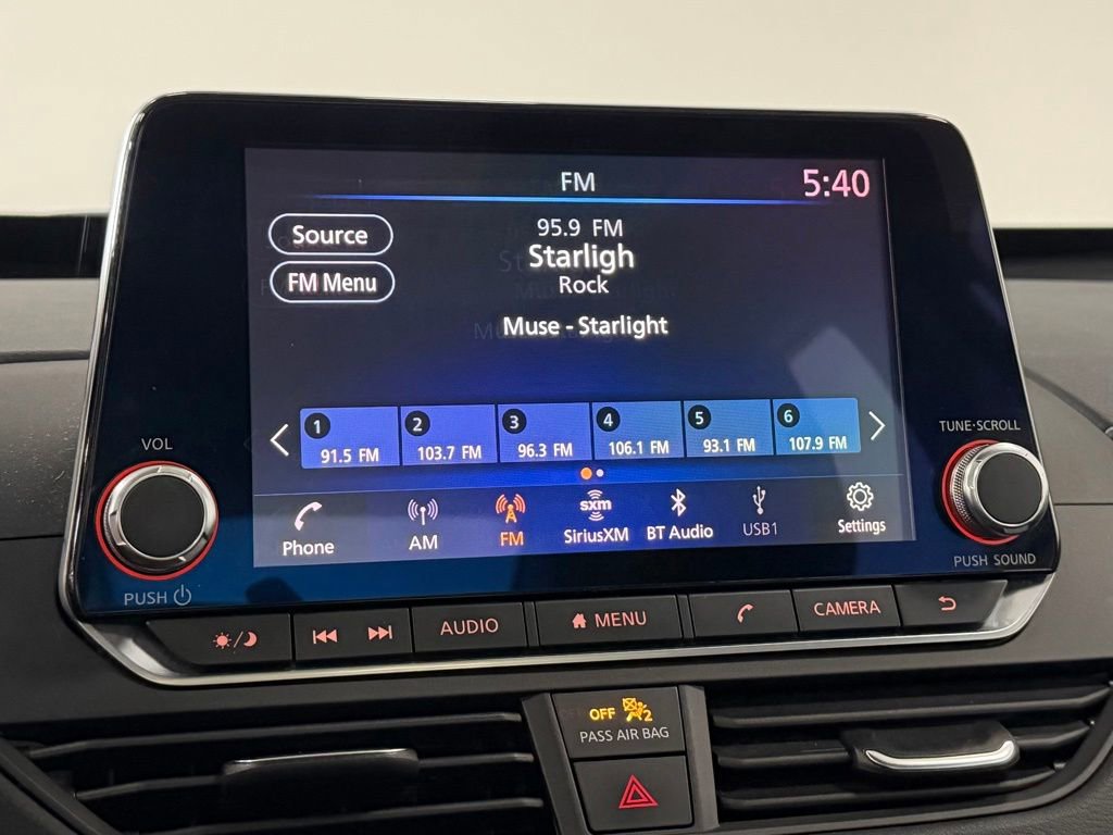 Used 2019 Nissan Altima 2.5 SV AWD/4WD image 17