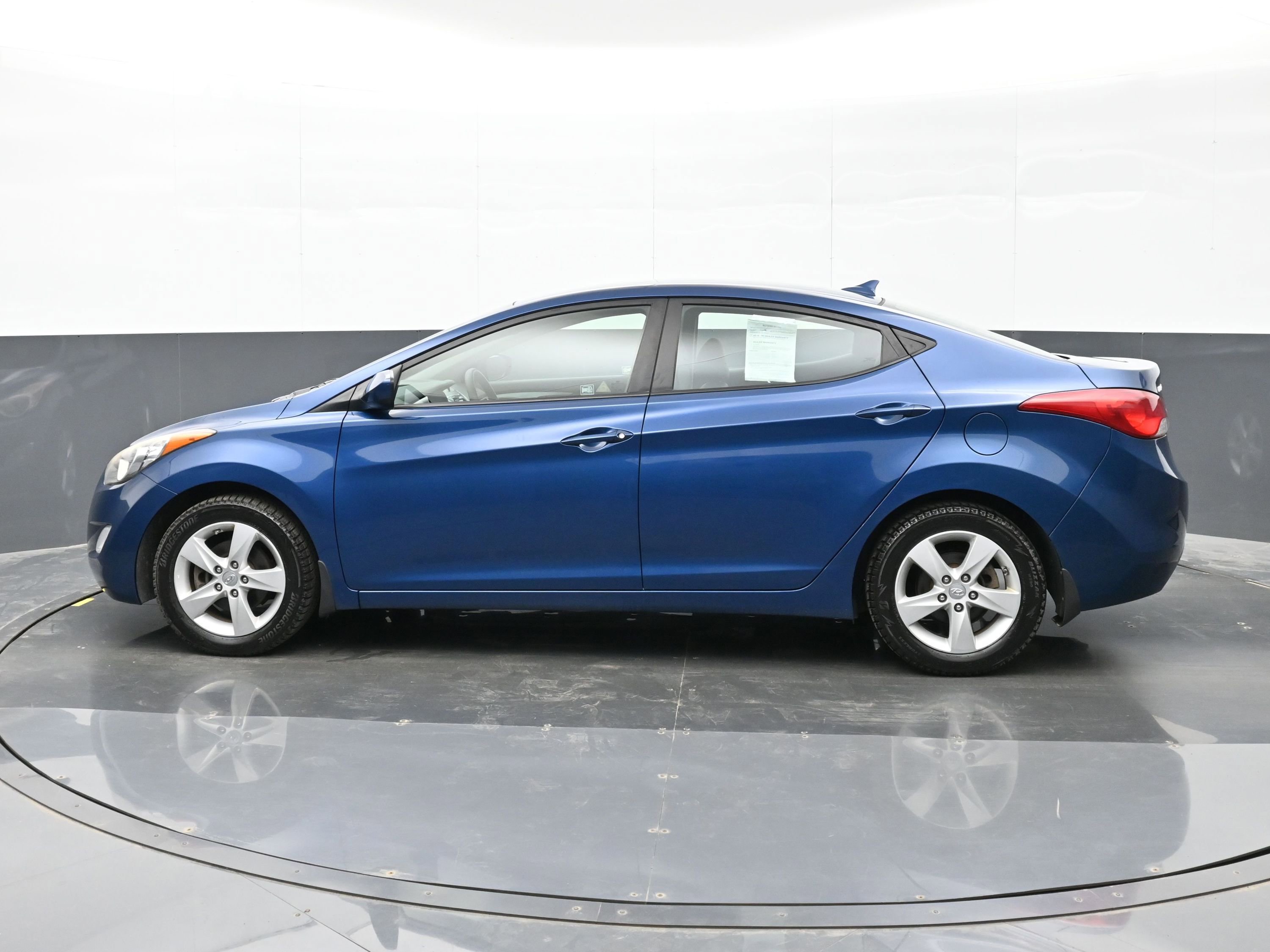 Used 2013 Hyundai Elantra GLS w/ Preferred Pkg FWD image 9