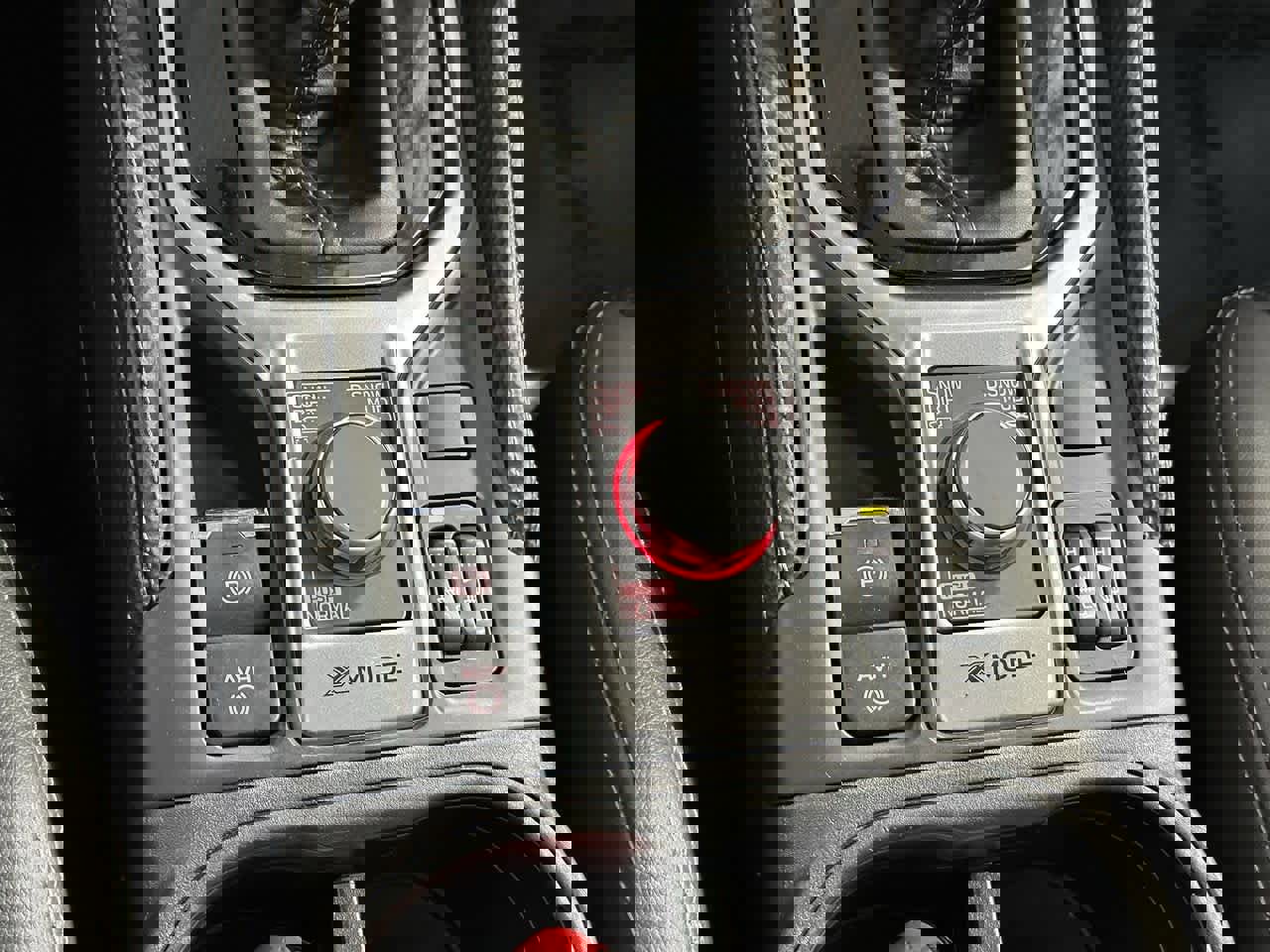 Used 2020 Subaru Forester Limited image 23