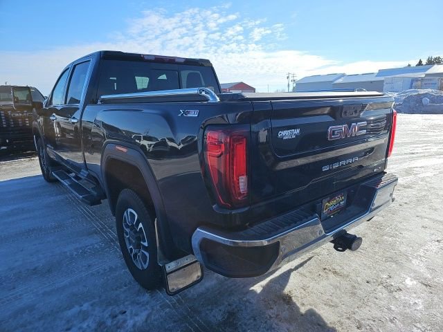 Used 2023 GMC Sierra 2500 SLT w/ SLT Premium Package image 3