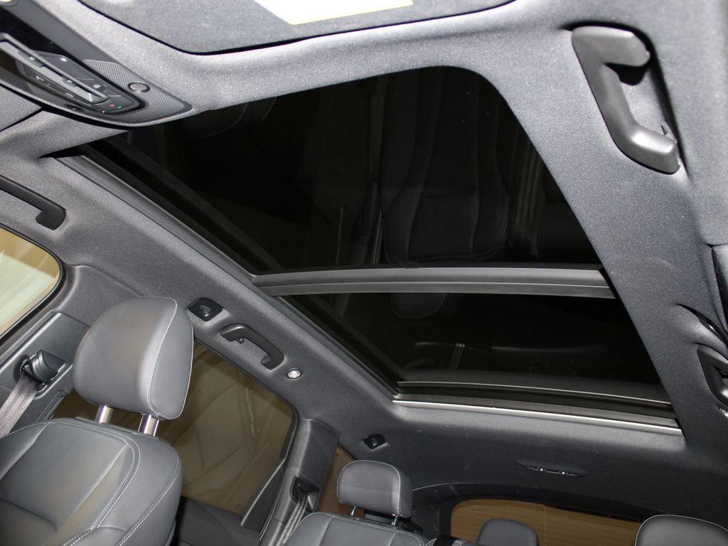 Certified 2025 Audi Q7 2.0T Premium w/ Convenience Package image 5