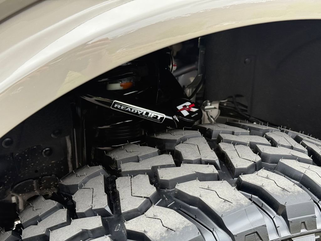 Used 2025 Ford Bronco Outer Banks AWD/4WD image 19