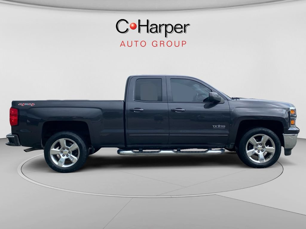 Used 2015 Chevrolet Silverado 1500 LT w/ Texas Edition, 1LT Trim AWD/4WD image 2