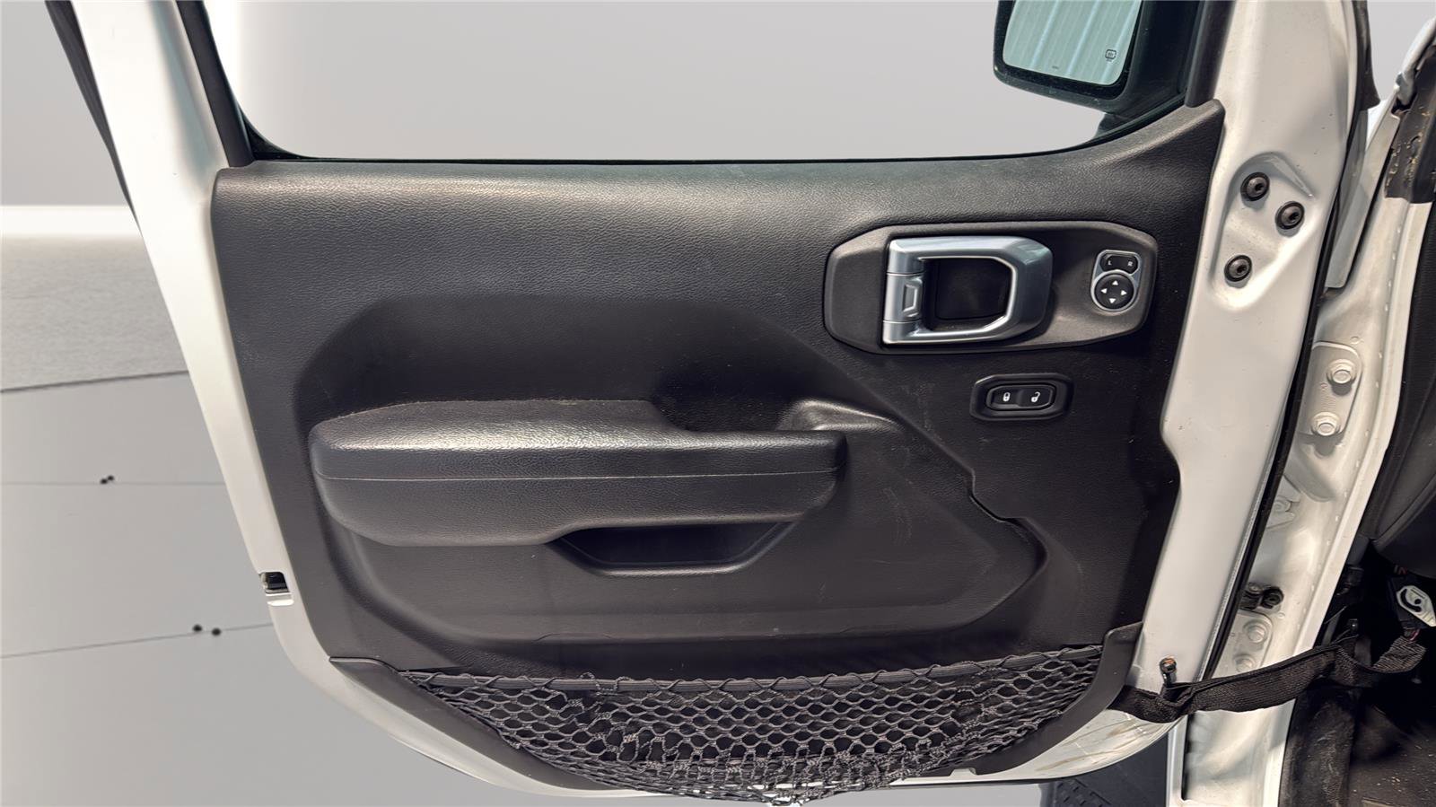 Used 2022 Jeep Gladiator Sport image 23