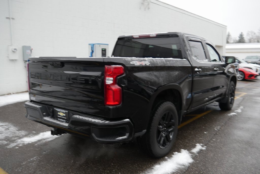 Used 2022 Chevrolet Silverado 1500 RST w/ LPO, Dark Essentials Package image 7