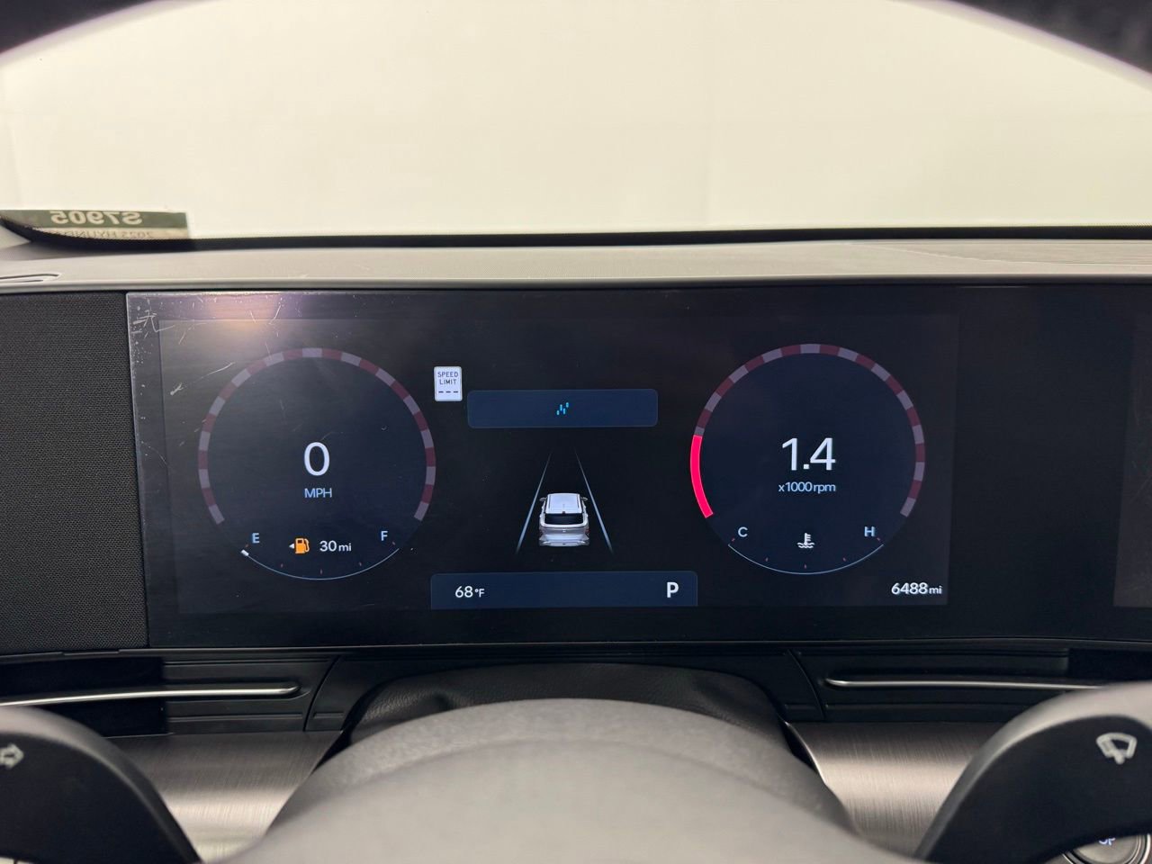 Used 2025 Hyundai Kona Limited image 32