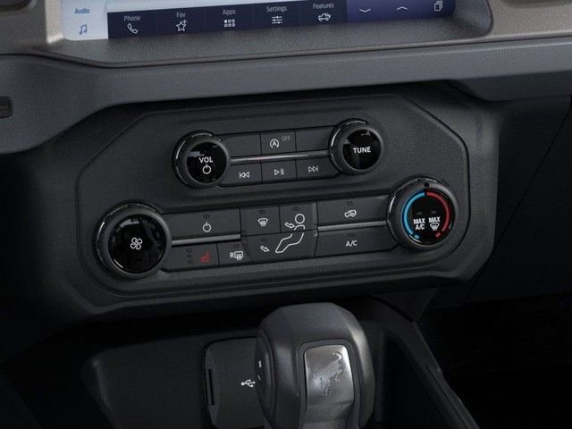 New 2025 Ford Bronco 4-Door image 16