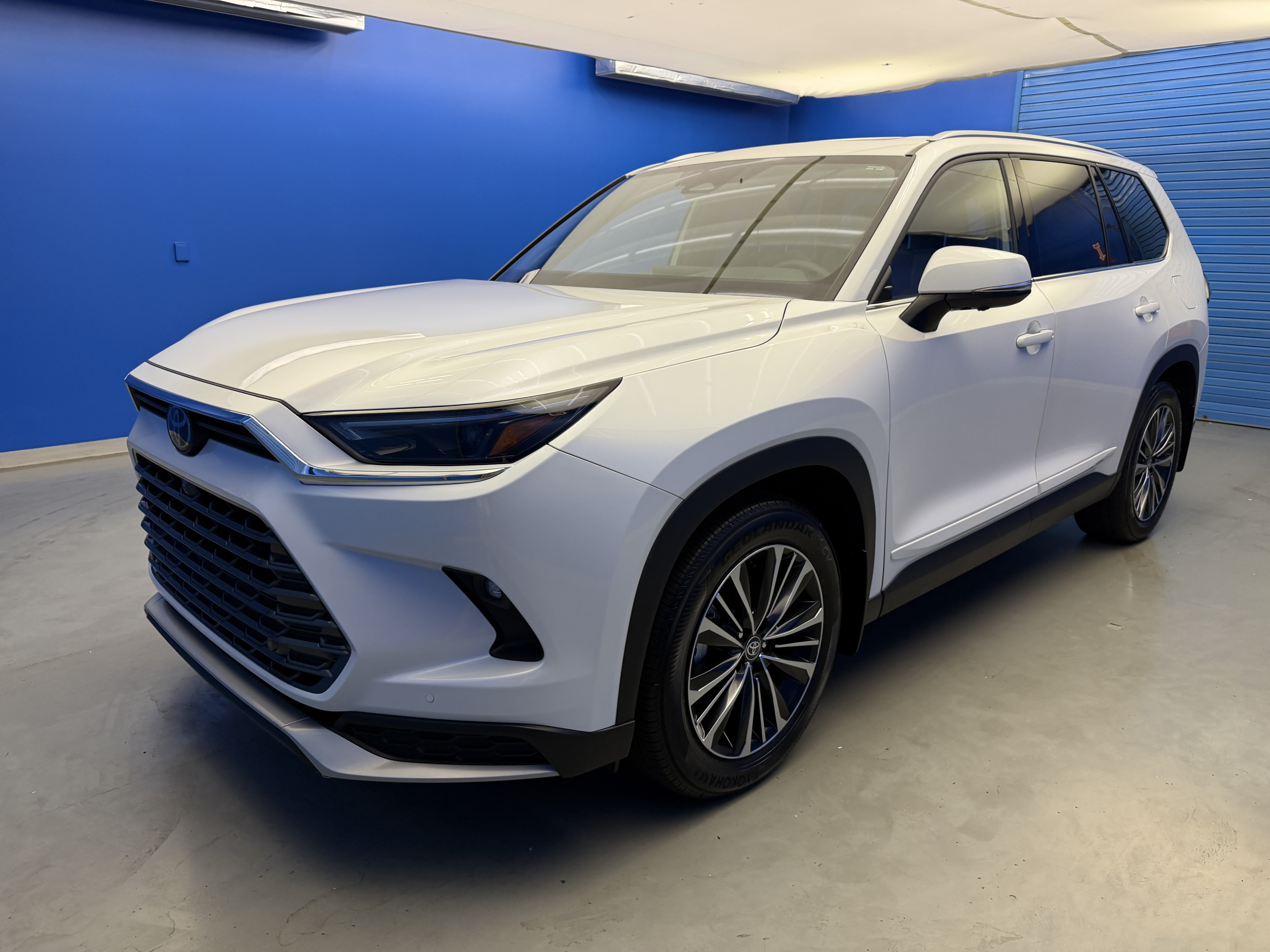 Used 2026 Toyota Grand Highlander AWD Hybrid image 4