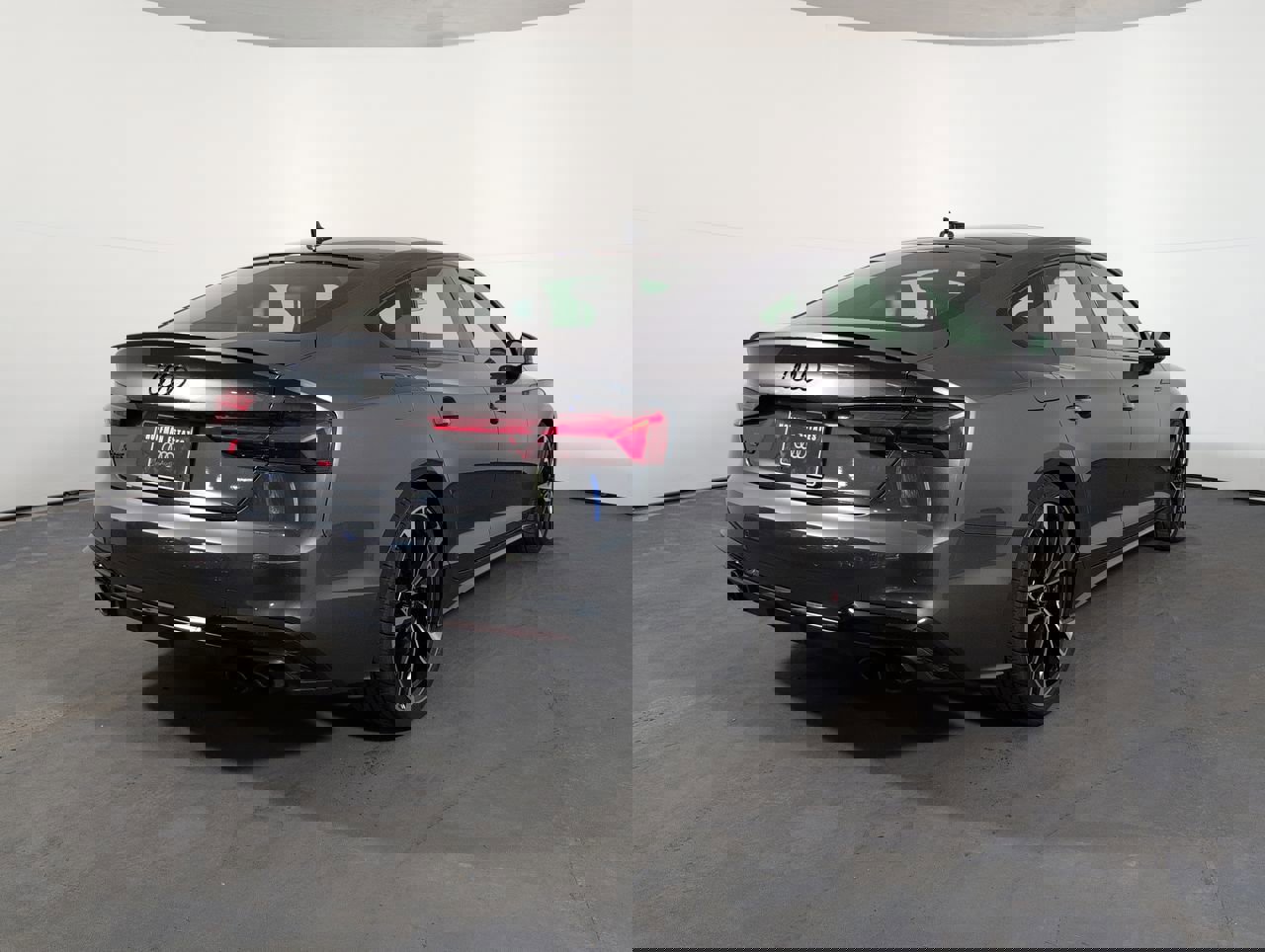 Used 2023 Audi S5 Premium Plus w/ Premium Plus Package image 38