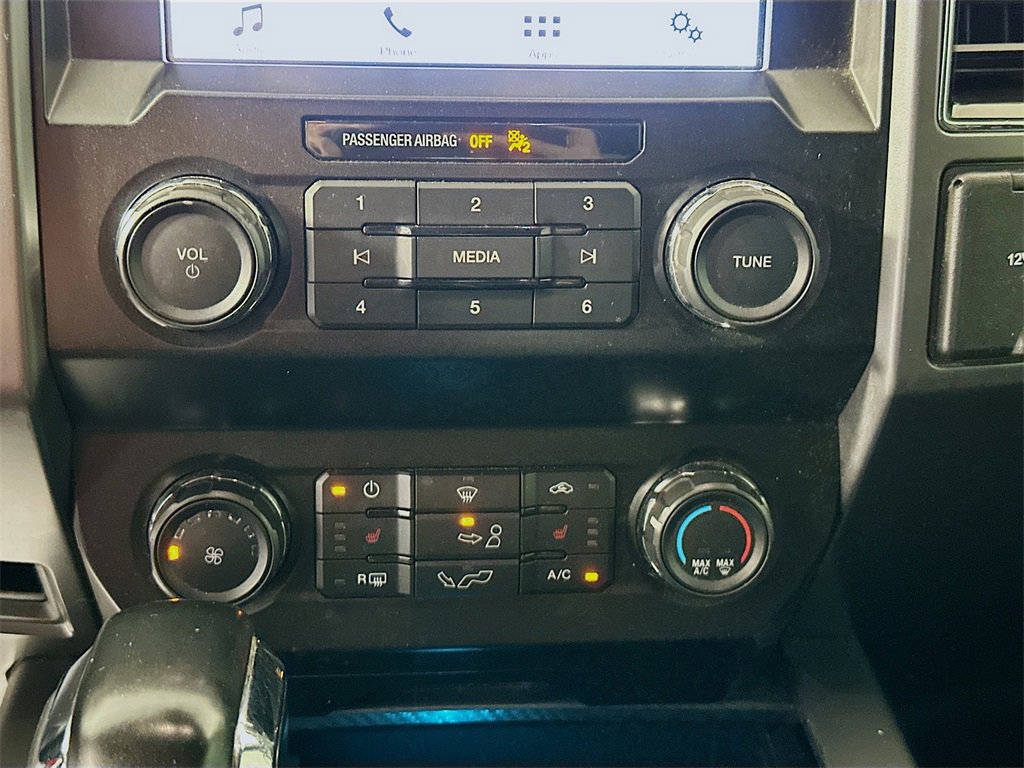 Used 2019 Ford F150 XLT w/ Equipment Group 302A Luxury image 16