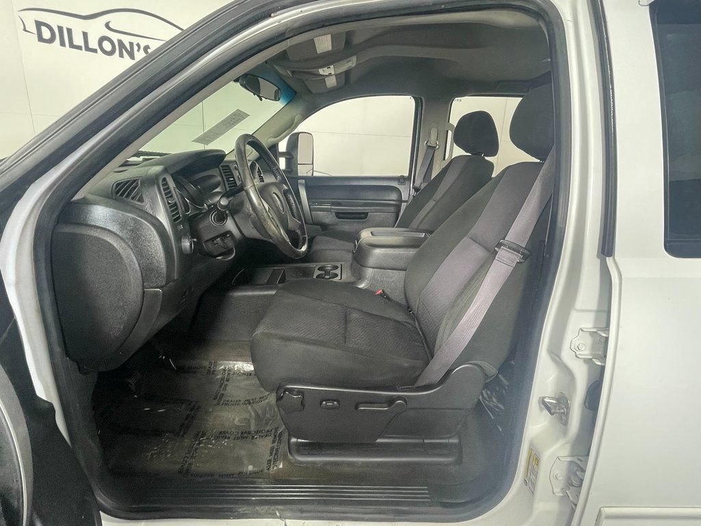 Used 2013 GMC Sierra 3500 SLE AWD/4WD image 4
