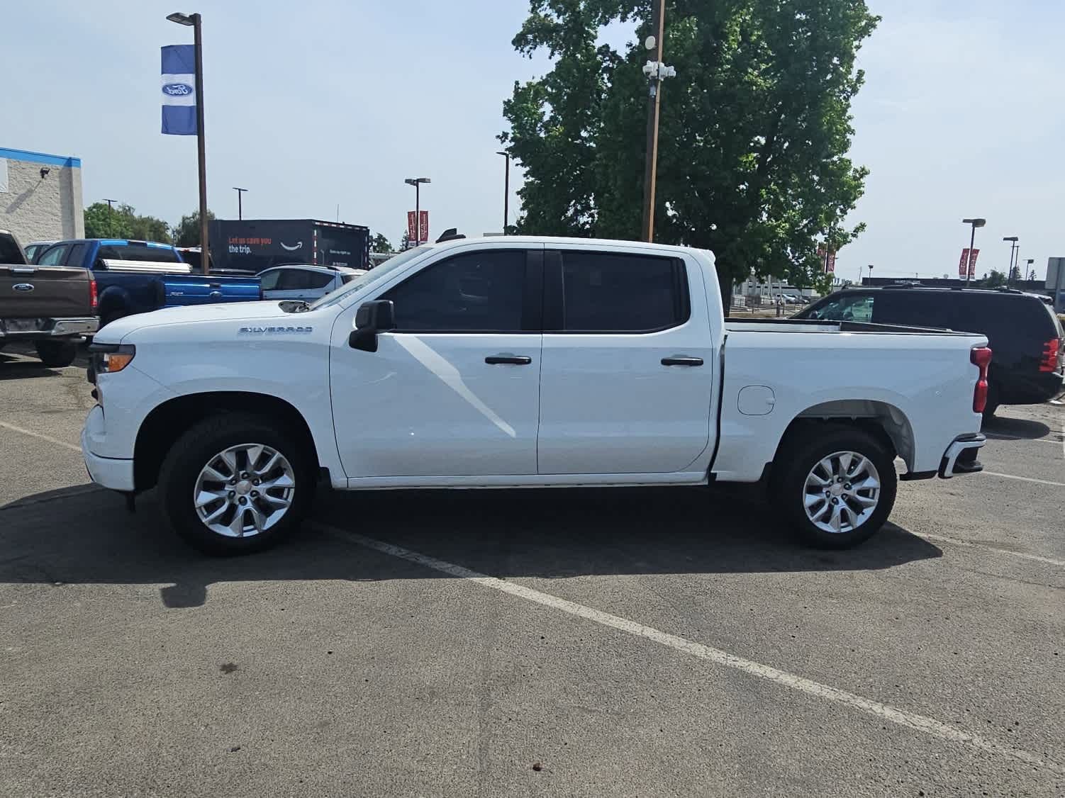 Used 2022 Chevrolet Silverado 1500 Custom image 5