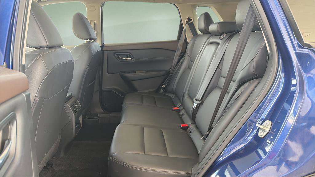 Certified 2023 Nissan Rogue SL AWD/4WD image 15