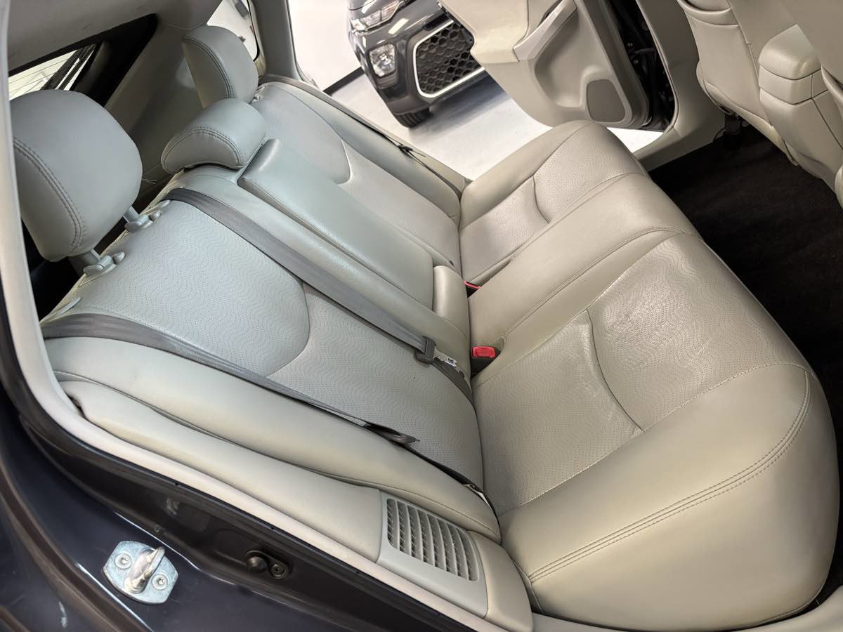 Used 2013 Toyota Prius Three FWD image 21