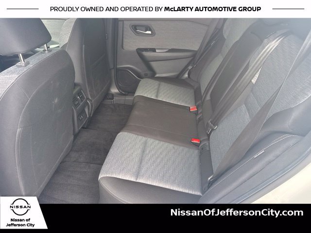 Used 2023 Nissan Rogue SV AWD/4WD image 17