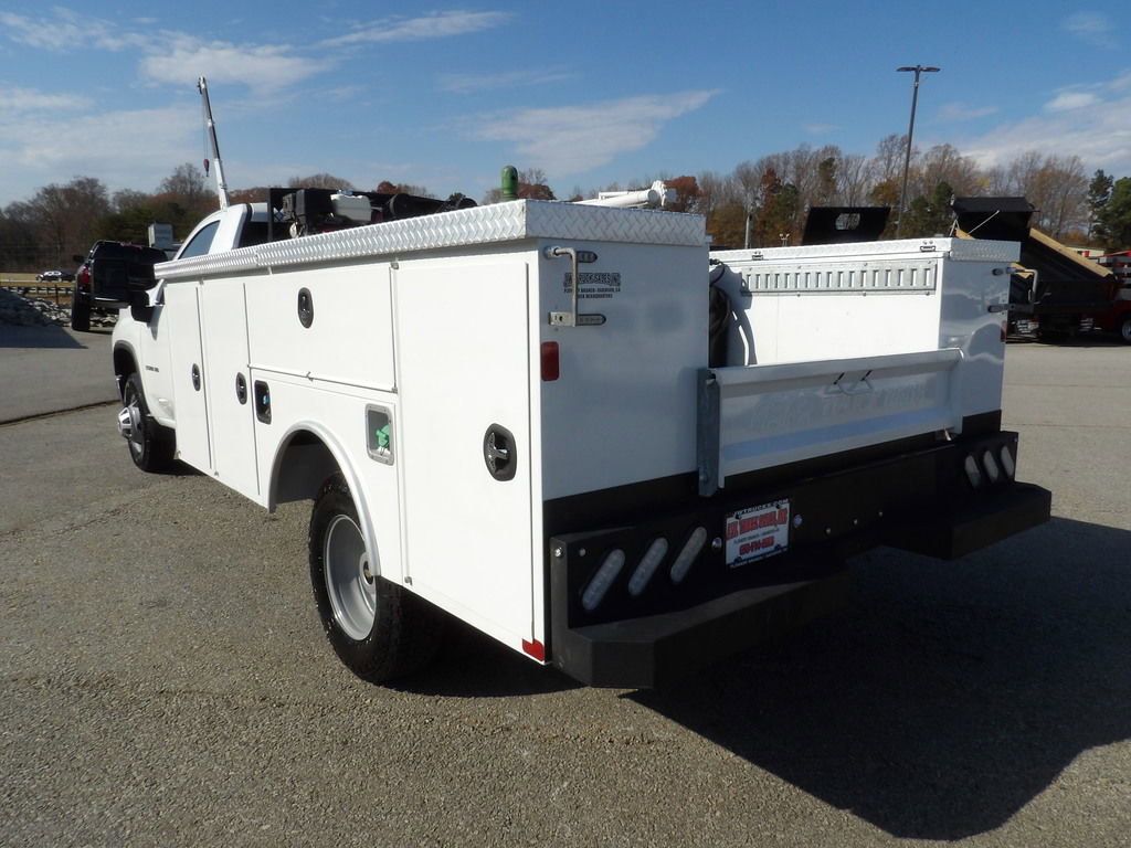 Used 2022 Chevrolet Silverado 3500 W/T w/ WT Fleet Convenience Package AWD/4WD image 5