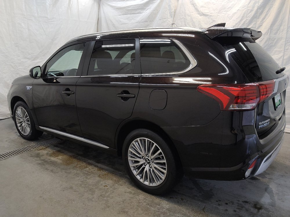 Used 2020 Mitsubishi Outlander SEL image 3