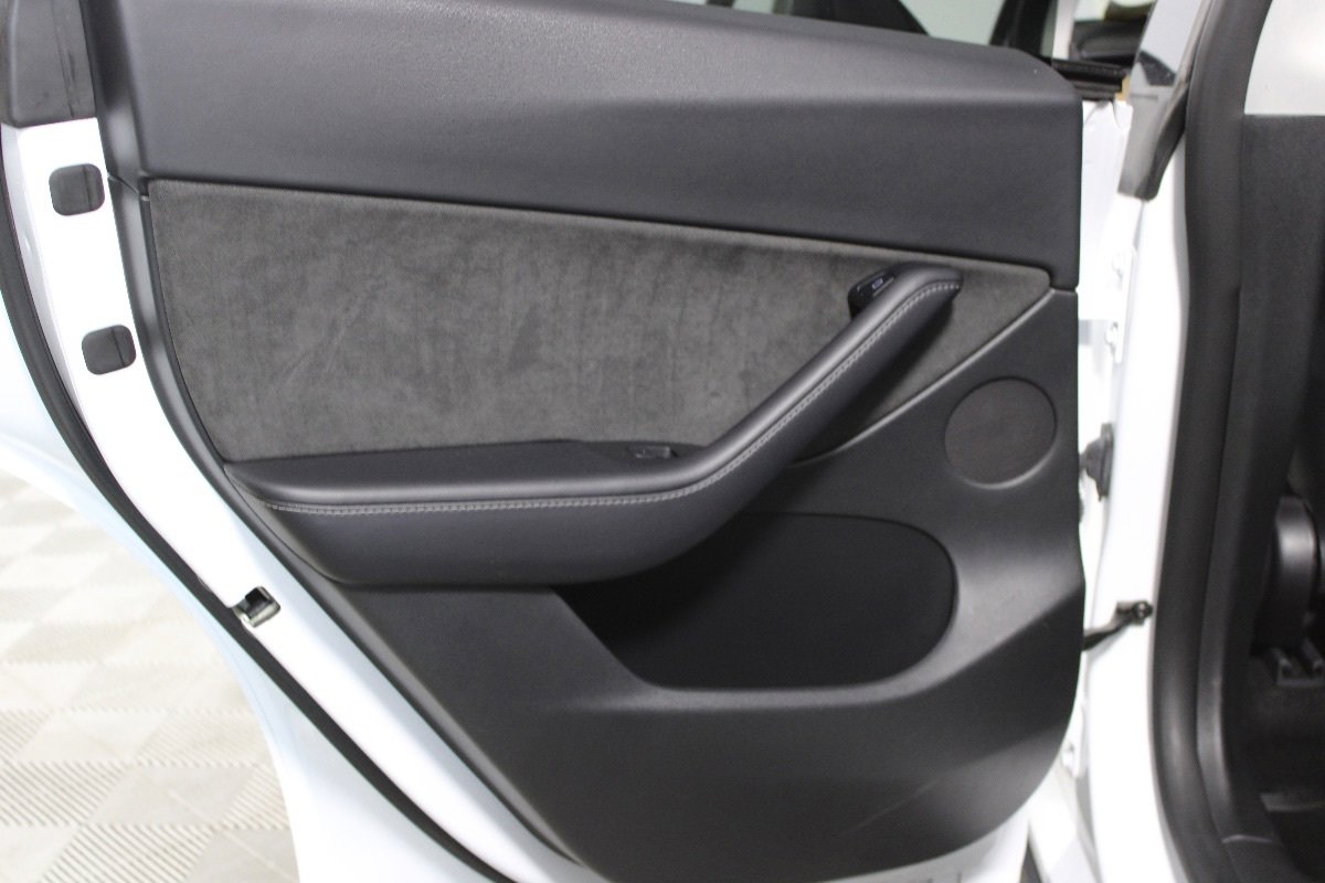 Used 2022 Tesla Model Y Performance AWD/4WD image 58