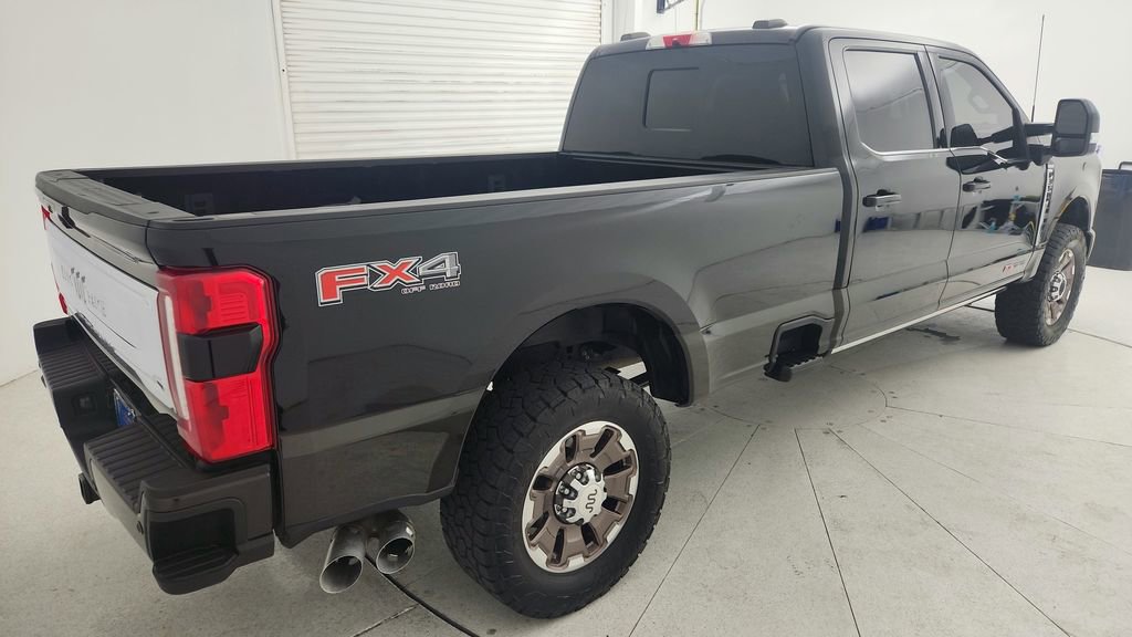 Used 2024 Ford F350 King Ranch w/ FX4 Off-Road Package AWD/4WD image 4