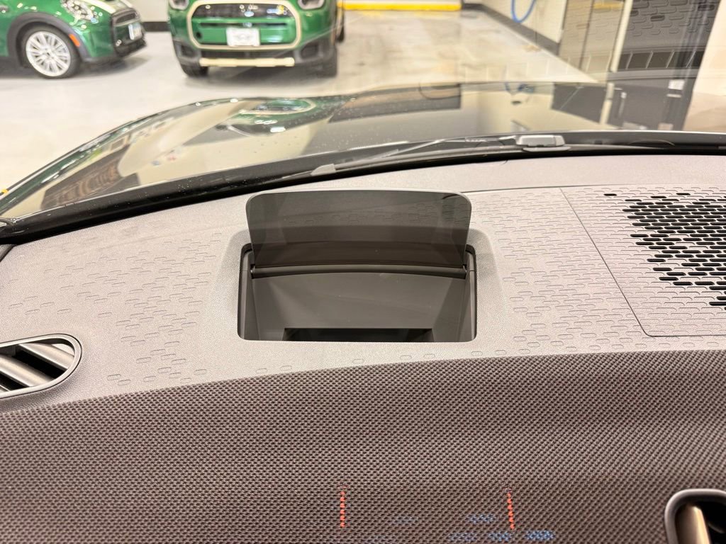 Used 2026 MINI Cooper Countryman S w/ Comfort Package Max image 15