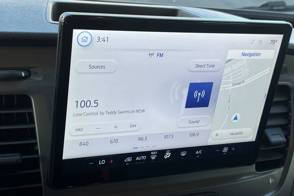 Used 2022 Ford Transit 350 XLT image 28