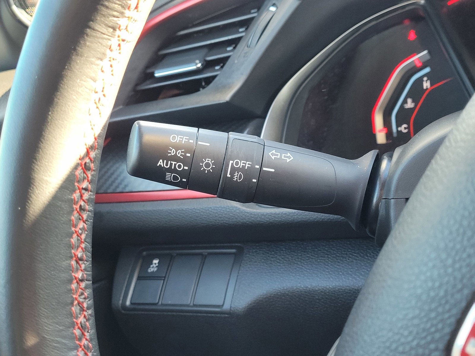 Used 2017 Honda Civic Type R image 22