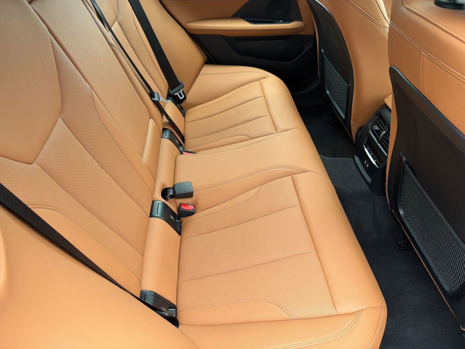 Certified 2023 BMW i4 eDrive35 RWD image 30