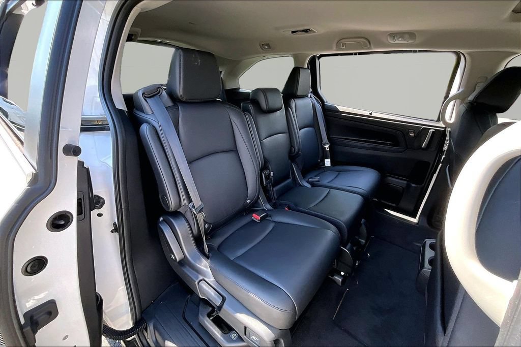 Certified 2026 Honda Odyssey EX-L image 17