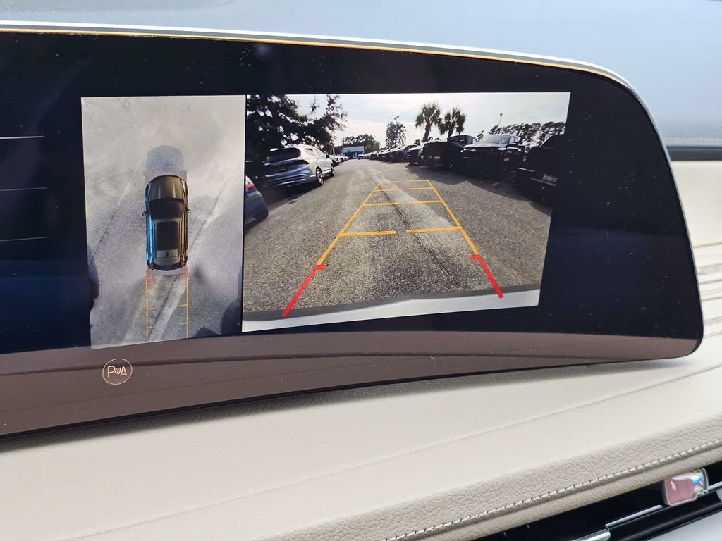 Used 2025 Cadillac XT4 Premium Luxury FWD image 21