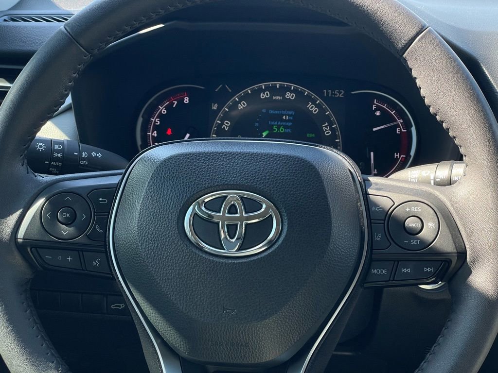 Used 2024 Toyota RAV4 XLE Premium image 12