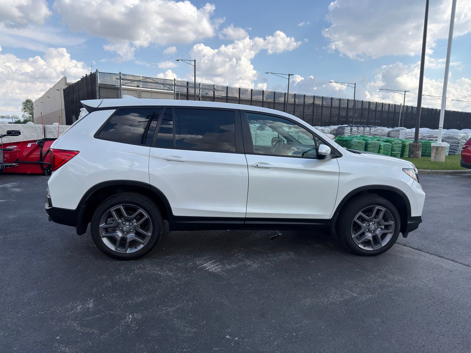 Used 2023 Honda Passport EX-L image 7