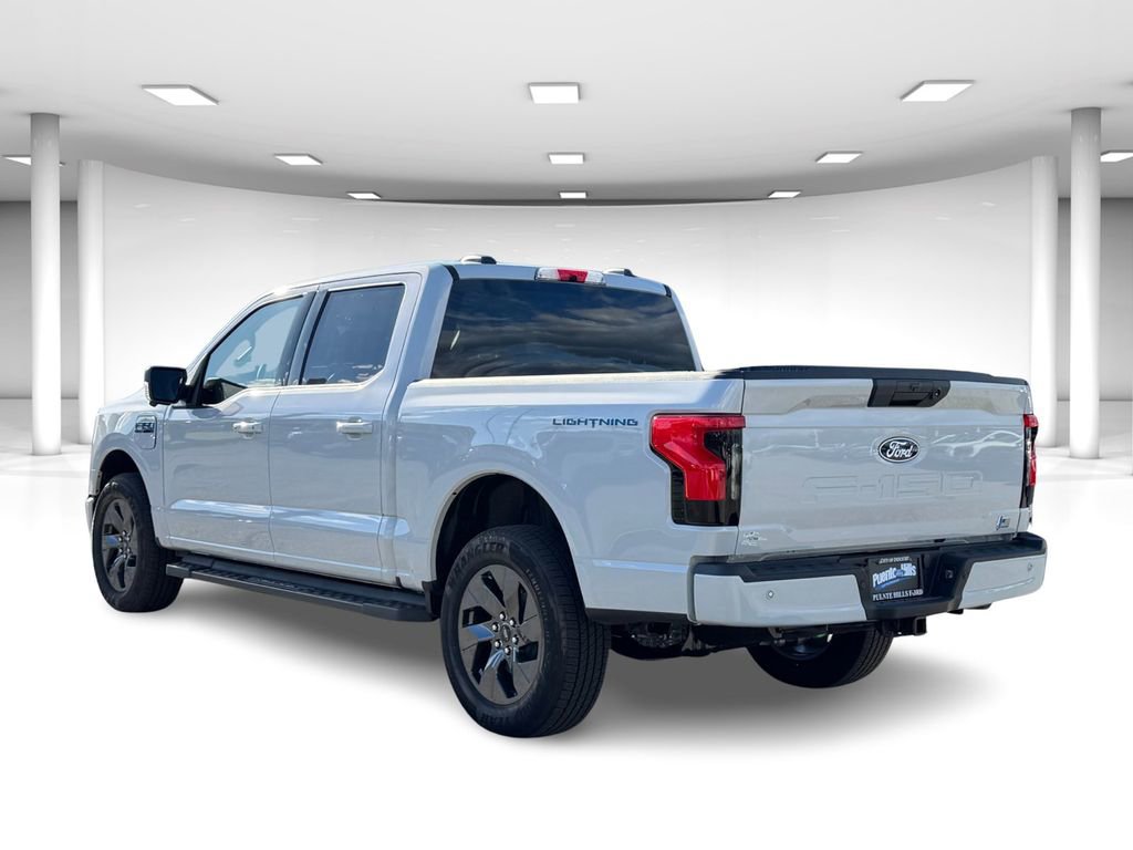Used 2025 Ford F150 Lightning Flash AWD/4WD image 3