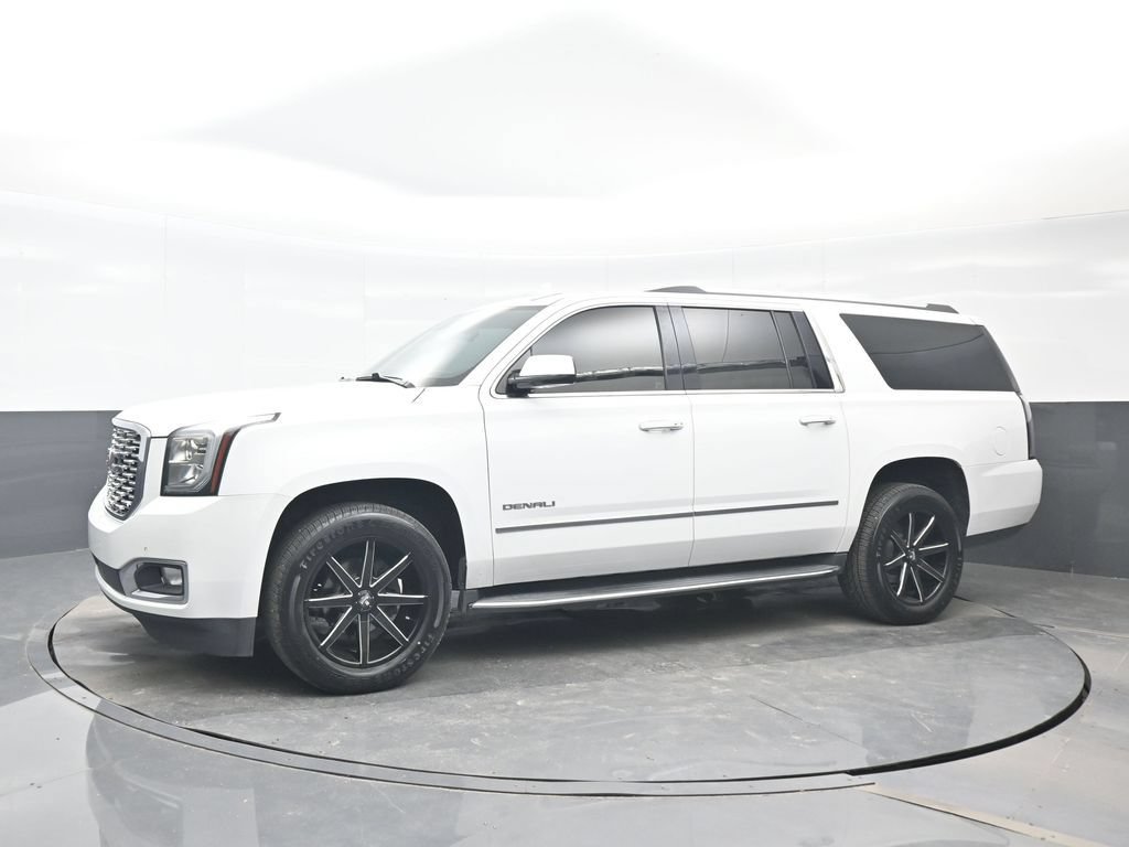 Used 2020 GMC Yukon XL Denali RWD image 2