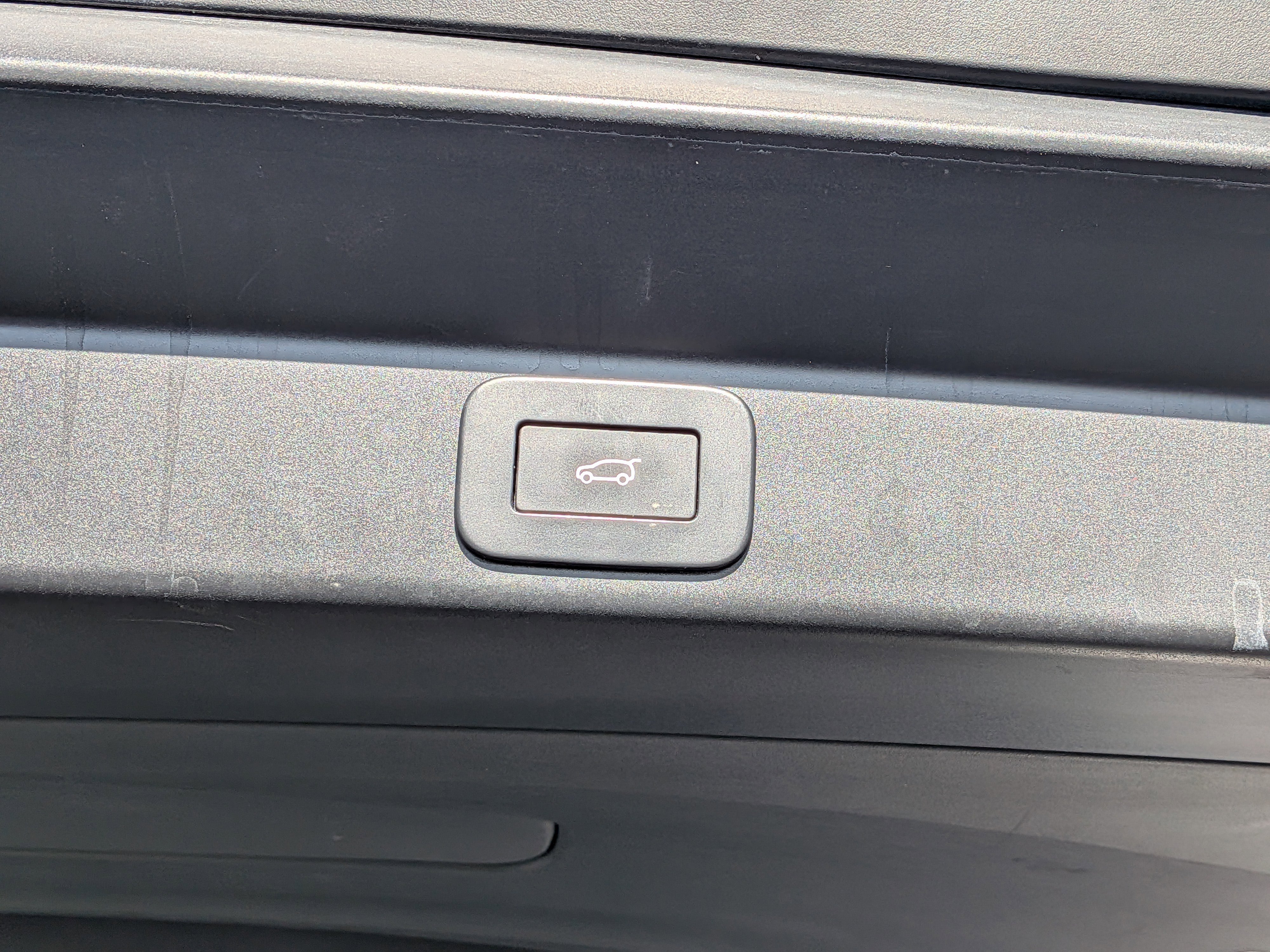 Used 2024 Land Rover Range Rover Sport SE image 24