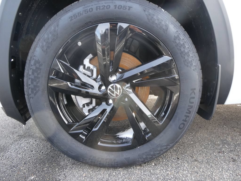 New 2026 Volkswagen Atlas Cross Sport SEL R-Line AWD/4WD image 26