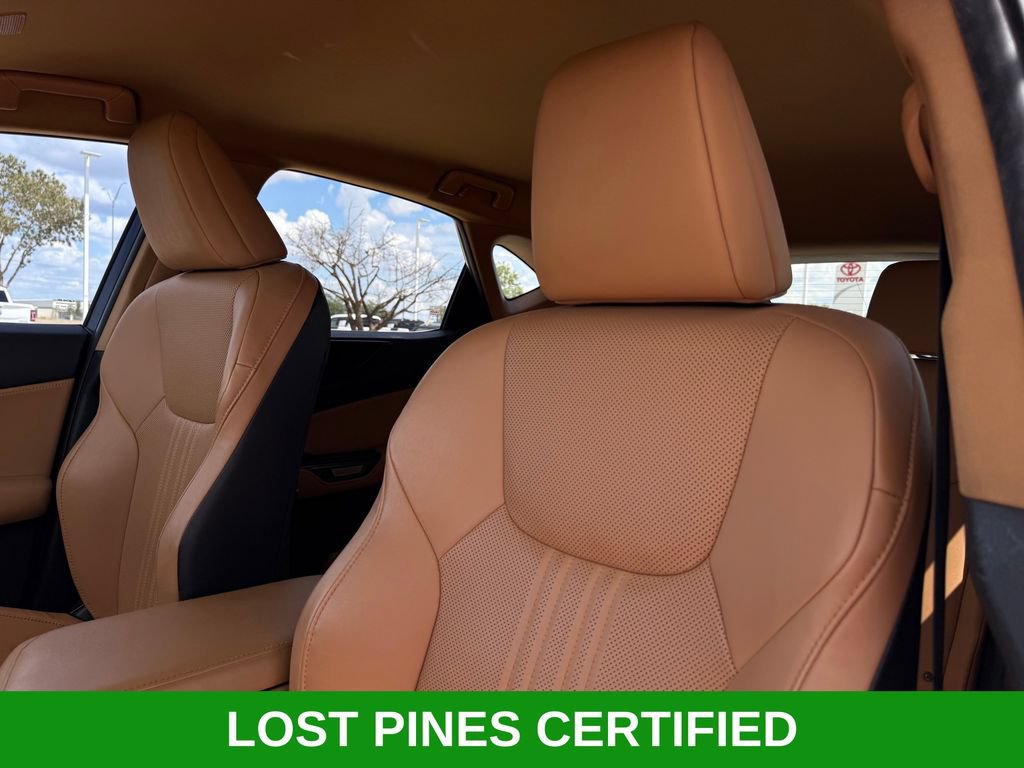Used 2022 Lexus NX 250 FWD w/ Towing Package (2000 Lbs) image 10