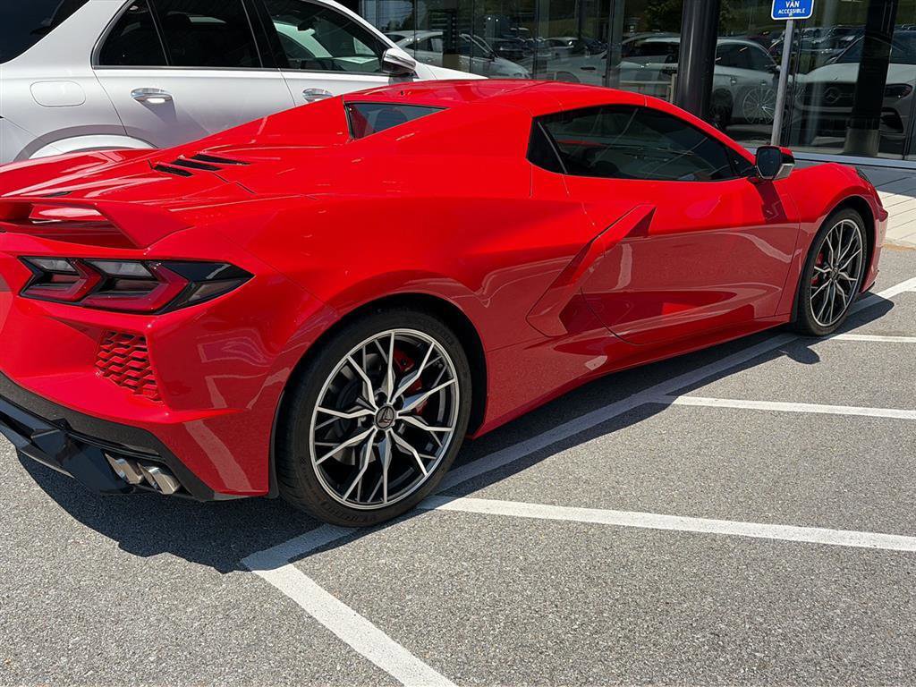 Used 2023 Chevrolet Corvette Stingray Preferred Conv w/ Z51 Performance Package RWD image 3