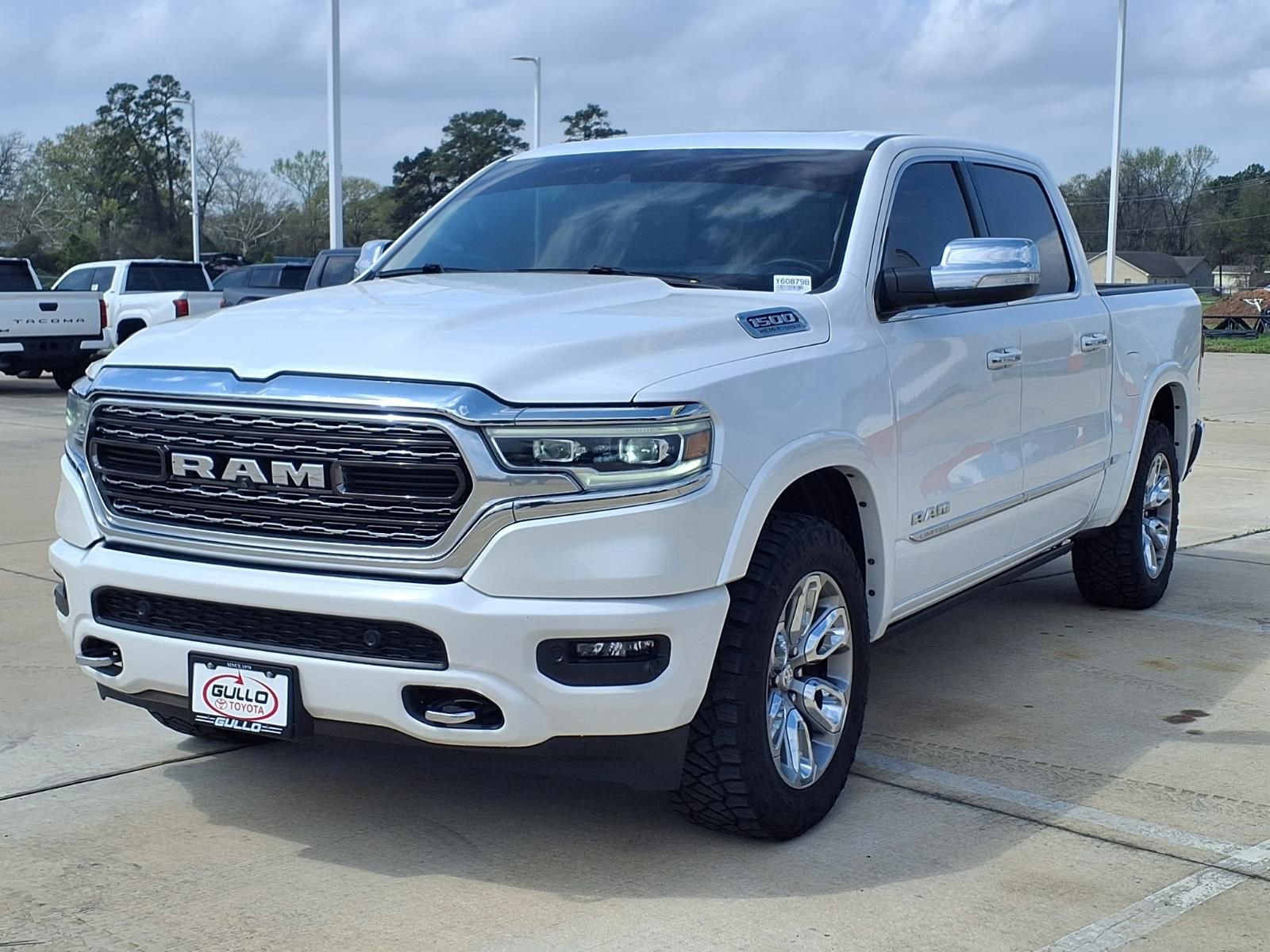 Used 2022 RAM 1500 Limited image 3
