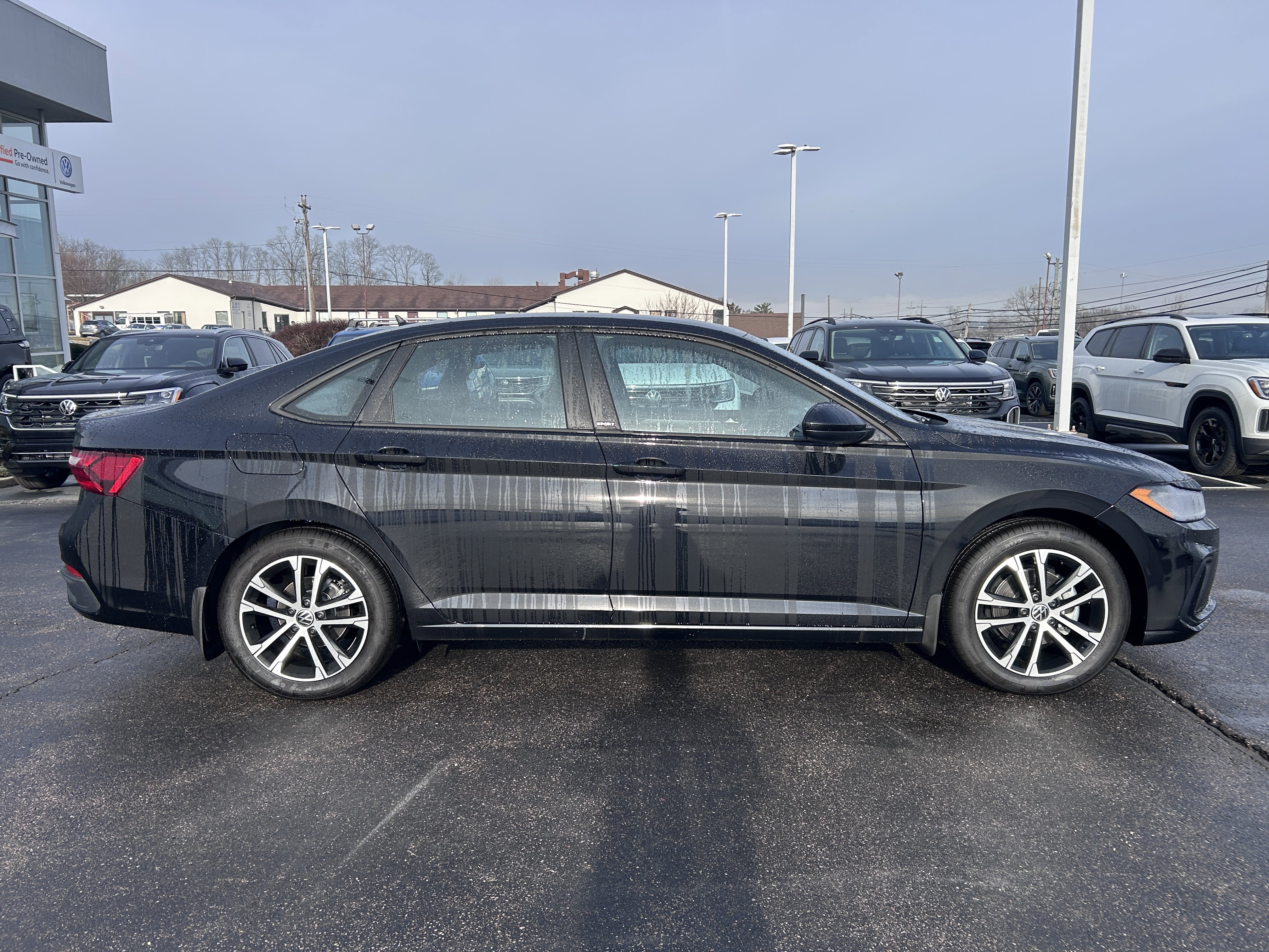 New 2025 Volkswagen Jetta Sport image 8