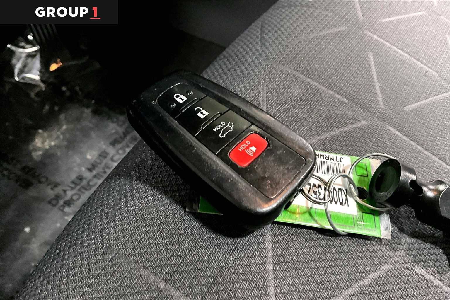 Used 2019 Toyota RAV4 XLE image 28