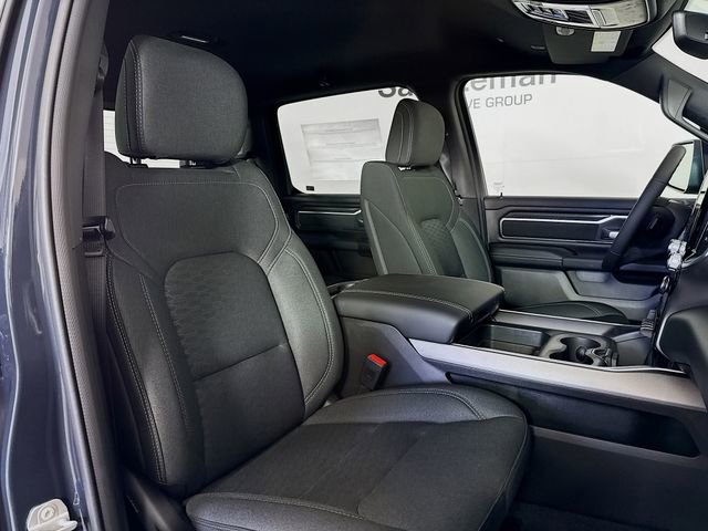 New 2026 RAM 1500 4x4 Crew Cab image 27